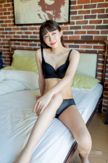 美女婚纱照